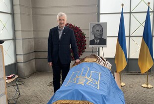 Україна перепоховає голову ОУН Андрія Мельника: в Люксембурзі провели ексгумацію