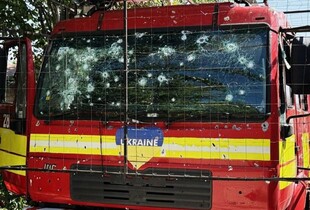 Росіяни атакували FPV-дронами рятувальників у Нікополі