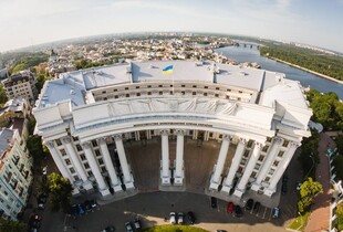 Через нічну атаку пошкоджено будівлю МЗС України - Сибіга