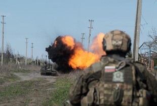 Путін дозволив використовувати війська рф для “захисту” росіян за кордоном