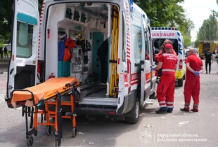 Удар по Запоріжжю: пошкоджено 17 багатоповерхівок, серед 12 постраждалих - немовля