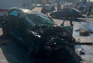 У Києві Mercedes вилетів на пішохідну зону: є жертви (фото)