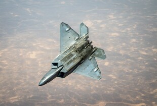 США збили іранські дрони в Ормузькій протоці та вдарили по радарах
