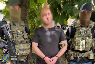 Охороняв ешелони рф з боєприпасами: на півдні затримали зрадника