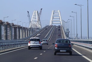 В Кремлі по-своєму пояснили, чому виник дефіцит бензину в Криму