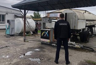 Під Києвом накрили незаконне виробництво бензину на 200 млн грн