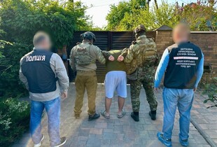 Фіктивні далекобійники: на Одещині викрили схему виїзду через систему 