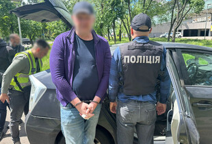 За втечу до Молдови за $10 000: у Києві затримали військового