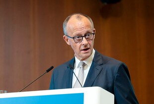 Мерц пояснив свою ідею асоційованого членства України в ЄС
