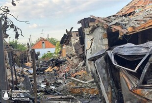 Миколаїв: внаслідок нічного обстрілу пошкоджено 14 будинків, поранено цілу родину