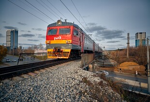 На ТОТ Криму після ударів по інфраструктурі зупинили рух поїздів