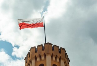 У Зеленського забрали Орден, а у Муссоліні - ні: в Польщі пояснили рішення
