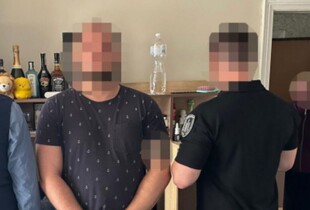 Експравоохоронців із Дніпропетровщини судитимуть за катування чоловіка для зізнання у замаху на вбивство
