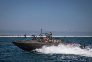 ВМС не лише протидіють атакам ворога в морі, а і беруть участь в супроводженні цивільних суден - Плетенчук