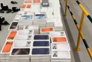 Львівські митники викрили контрабанду понад 500 iPhone та іншої техніки Apple на понад 35 млн грн