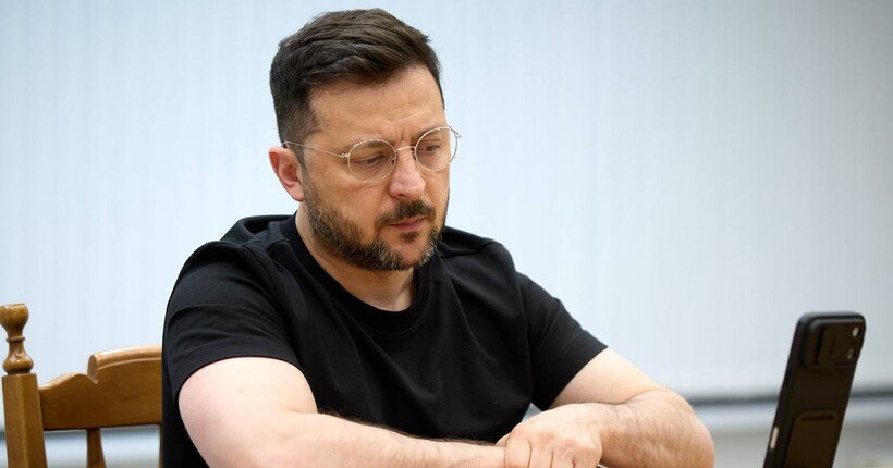 Армія рф застосувала понад 1400 дронів і майже 1500 КАБів по 15 областях України протягом тижня -Зеленський