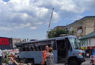 На Рівненщині поїзд зіткнувся з маршруткою: троє загиблих, є травмовані