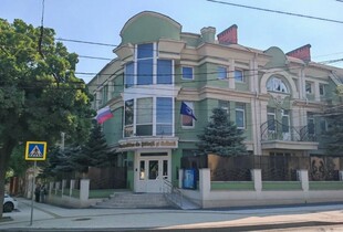 Уряд Молдови закрив 