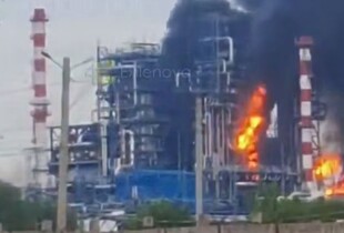 Експерт пояснив, як удари по НПЗ впливають на паливний ринок рф