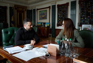 В Раду надійшла заява про відставку Свириденко