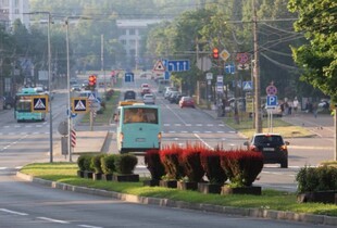 Окупанти вдарили по Чернігову: поранений співробітник об'єкта критичної інфраструктури