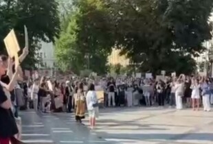 Мирні акції на підтримку Михайла Федорова розпочалися у містах України