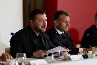 Зеленський прокоментував мирні акції протесту на підтримку міністра Моборони Федорова