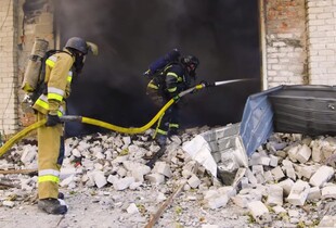 Ворог скинув три авіабомби на Краматорськ: семеро людей поранені