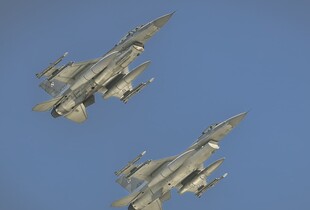 Польща перехопила два винищувачі та розвідувальний літак росії