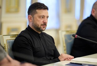 Кадрові зміни: Зеленський звільнив голів КМВА та КОВА
