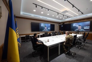 Зеленський провів нараду з командирами корпусів: подробиці