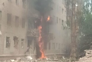 Окупанти скинули авіабомби на Слов’янськ: пошкоджені сім багатоповерхівок, є поранені