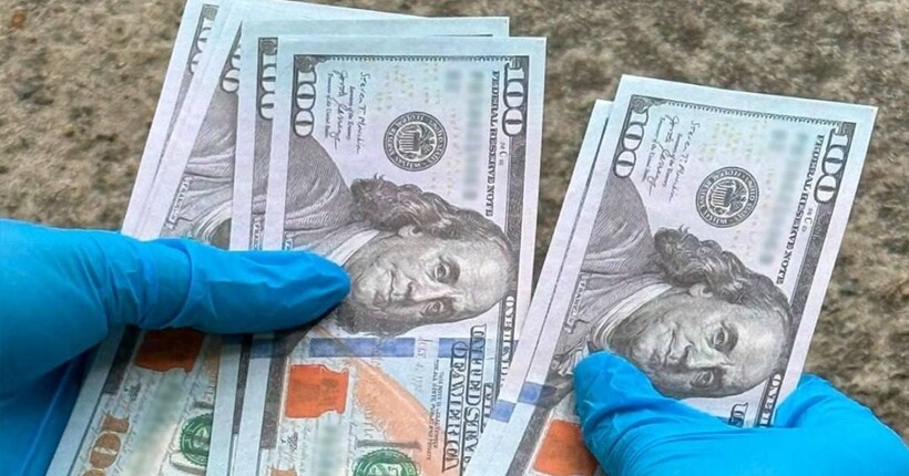 Столичні правоохоронці викрили схему фіктивних шлюбів для ухилення від мобілізації