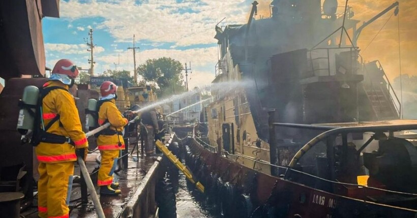 Морська охорона ДПСУ і ДСНС врятували цивільний буксир після атаки дрона рф