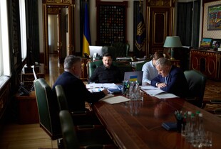 Зеленський обговорив із прем'єром Нідерландів посилення ППО, підготовку до зими та вступ України до ЄС