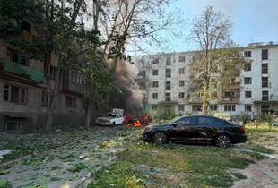 Війська рф атакували Запоріжжя КАБами вранці 10 серпня: кількість постраждалих зросла до 13 осіб