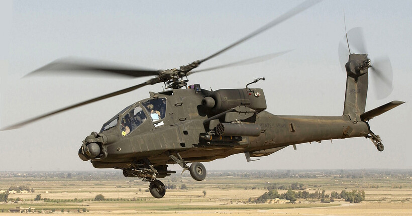 В американському штаті Техас розбився військовий вертоліт Apache: пілоти загинули