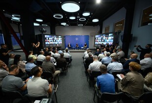 Зеленський анонсував саміт 