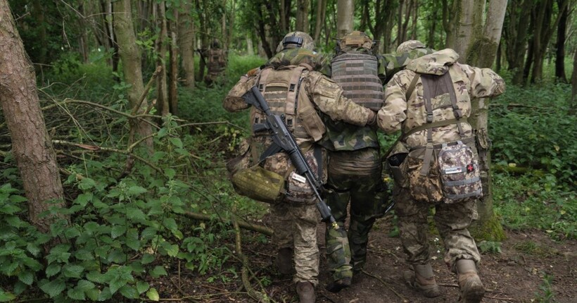 Понад 1400 окупантів і майже 100 артсистем знищили Сили оборони за добу - Генштаб