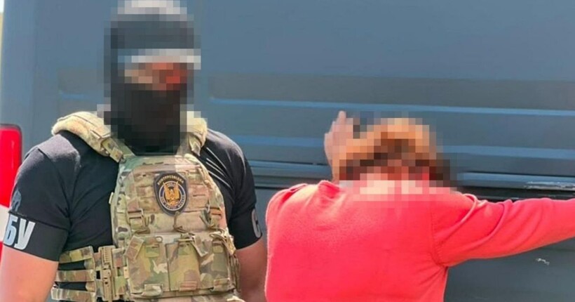 Мешканка Херсонщини наводила російські КАБи на українських військових біля Херсона: їй загрожує до восьми років