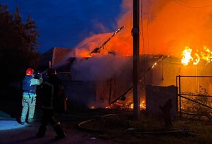 Окупанти вдарили безпілотником по Балаклії: постраждала родина з дитиною