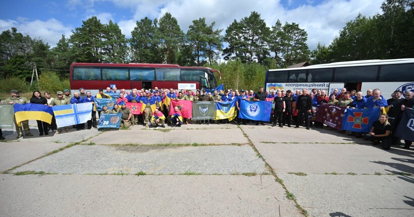 Військові 53 ОМБр і 33 ОШП поділились враженнями після повернення з полону рф