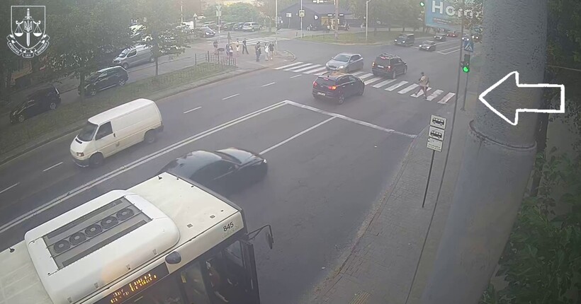Батька і доньку збили два різні BMW на одному переході у Львові (відео)