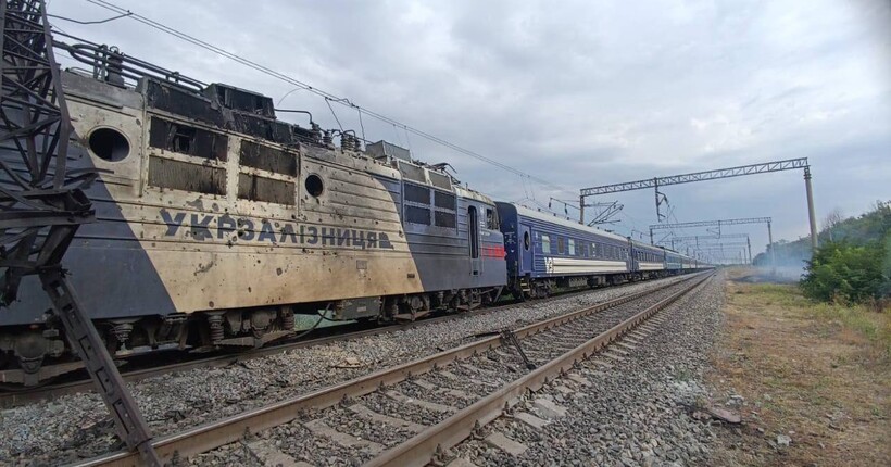росія повторно атакувала пасажирський поїзд на Одещині: подробиці