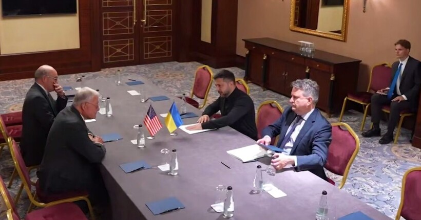 Зеленський зустрівся з ексспецпосланцем президента США Кітом Келлогом, який прибув до Києва