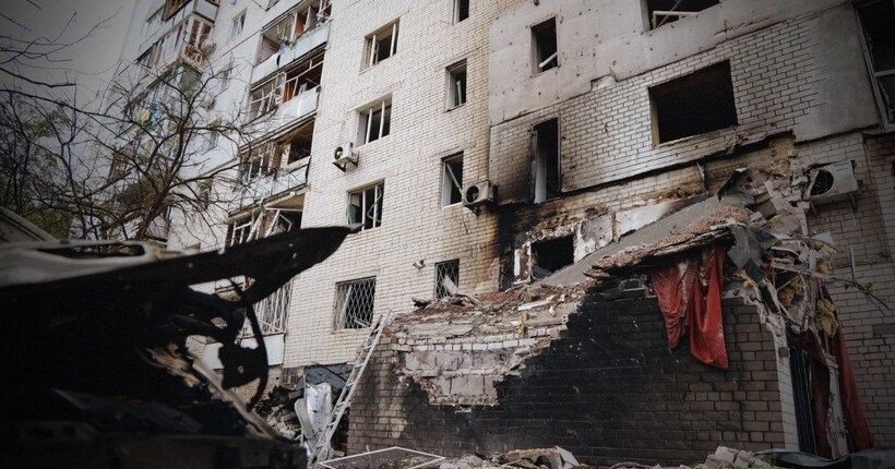 Удар по будинку в Чернігові: кількість постраждалих зросла до 26 людей