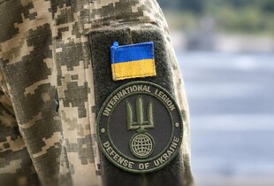 В Україні посилять правовий захист іноземців, які воюють: Кабмін схвалив законопроєкт