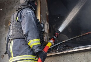 На Житомирщині противник атакував промислові об'єкти та склади