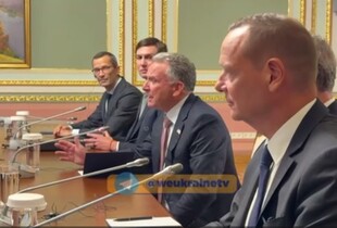 У Києві пройшли два раунди переговорів: перші коментарі Зеленського, Віткоффа і Кушнера (відео)