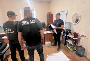 ДБР викрило військових, які за €14 000 переправляли чоловіків за кордон